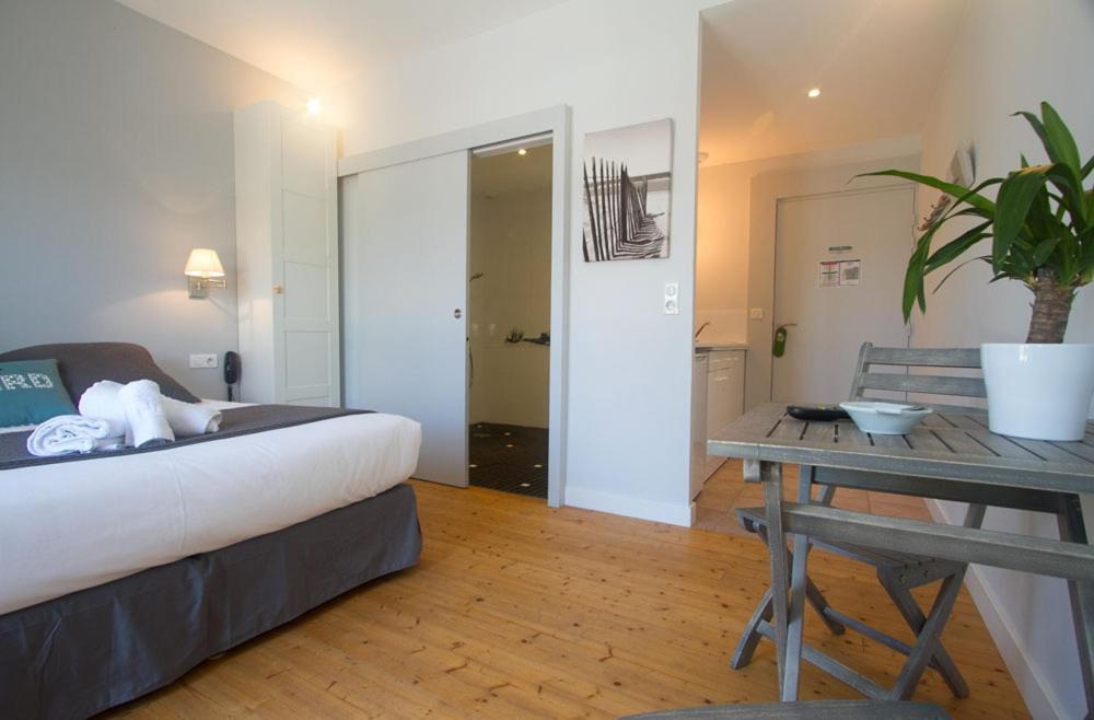 Hôtel Le Vert Bois Dolus-d'Oléron Extérieur photo
